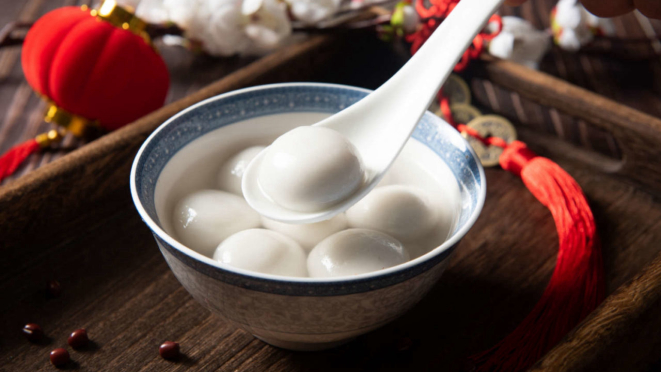 E no último dia do festejos do Ano Novo Lunar, doces e lanternas anunciam que a primavera agora já esta pertinho!