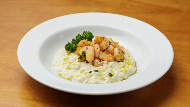 Risoto de camarão com limão-siciliano é aposta de prato principal do restaurante Camarão Express.