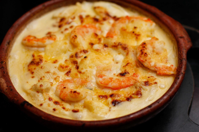 Conchiglione à Camaresca , Lellis Trattoria.