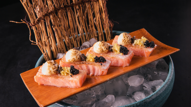 Barriga de Salmão, TAJ Bar.