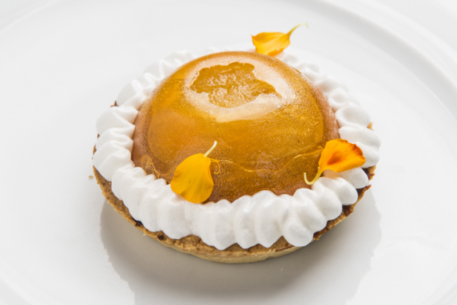 Tarte tartin C'La Vie, torta de maçã caramelizada com especiarias, sobremesa do C'La Vie.