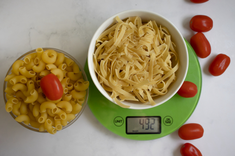 Como calcular a quantidades de uma refeição e diminuir o desperdício