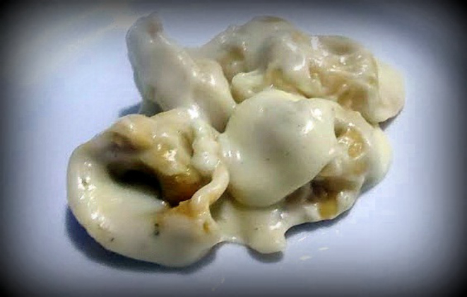 Harmonização perfeita do Casa Perini Cristal com o Torteloni de pera com queijo gorgonzola, lançamento da Oggi Pasta para o Dia dos Pais.