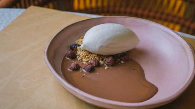 Gelato de mascarpone e cumaru no Fiori.