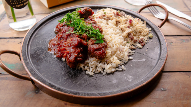 O Parma aceita todos os cartões e vales refeição.