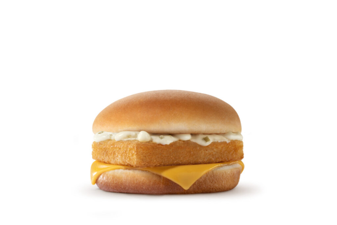 O McFish 'clássico', de volta por tempo limitado: vendas nos restaurantes começam em 6 de fevereiro. Foto: Divulgação