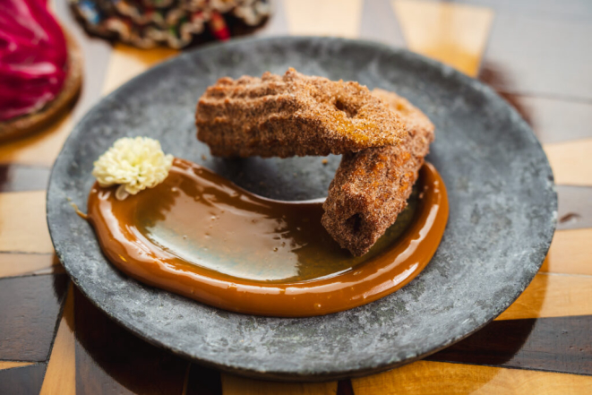 Churros com doce de leite, do Pata Negra Bar y Cocina. Foto: Priscilla Fiedler