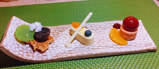 As sobremesas foram criadas pelo Pastry Lab especialmente para o Ichigo Ichie. | Foto: Anacreon de Téos