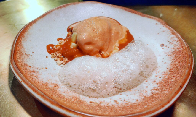 Caramelata, a sobremesa de Gabriel Mendes. | Foto: Anacreon de Téos