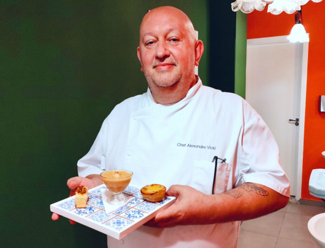 Chef Alexandre Vicki elaborou o cardápio do Mercearia Avenida e comanda a cozinha na implantação da casa. | Foto: Anacreon de Téos