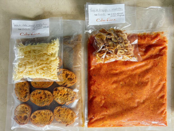 Todos os pratos oferecidos saem rigorosamente embalados a vácuo. | Foto: Divulgação