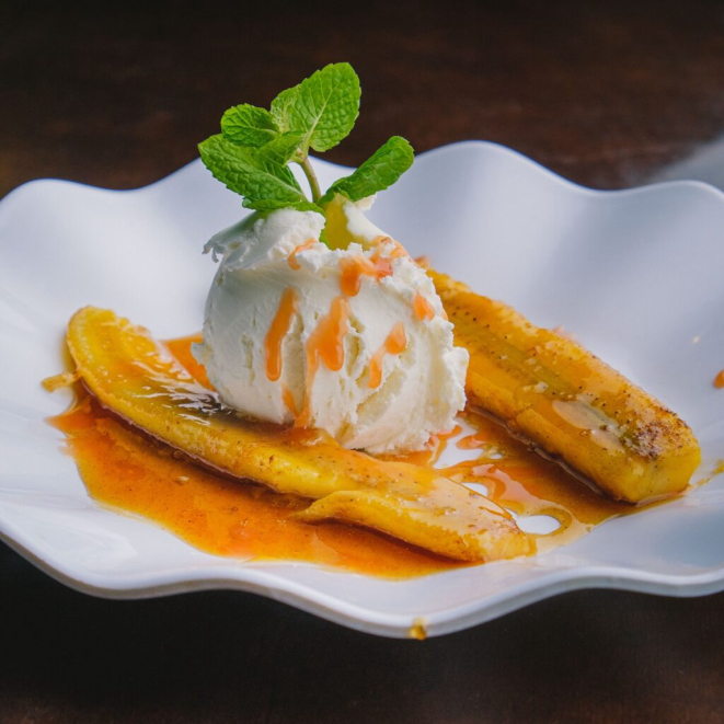 A Banana Flambada do Barracuda Restaurante tem o sabor perfeito para quem admira as sobremesas clássicas