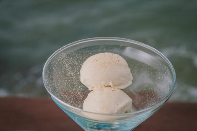 Um dos mais inusitados do cardápio do Festival Bom Gourmet Florianópolis 2024: sorvete de cogumelos do Valvas Cozinha