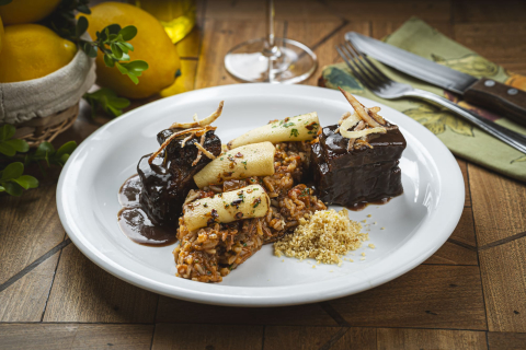 Da entrada à sobremesa. Saiba qual o restaurante com o melhor menu completo de Curitiba