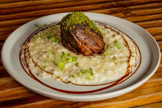 Filé com Crosta de Ervas, do Kanpai.