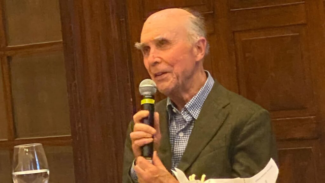 Aubert de Villaine, coproprietário e cogestor do Domaine de la Romanée-Conti. Crédito: Arquivo pessoal/Guilherme Rodrigues.