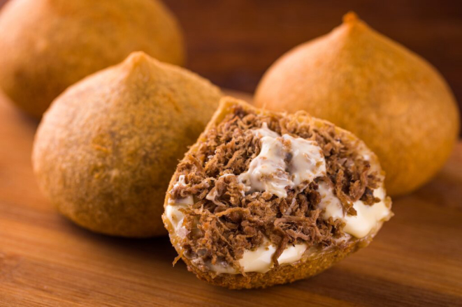 Coxinha de Costela com Requeijão, do Posto Pelanda, terá 20% de desconto durante o Circuito. Foto: Divulgação