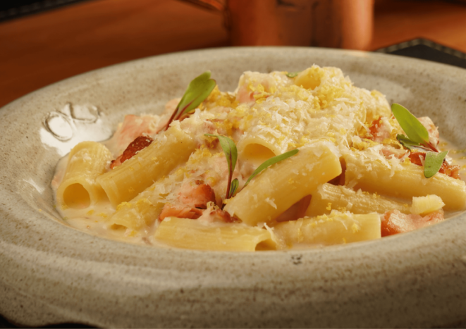 Duas unidades do Salmão Limoncello, do OX Room Steakhouse têm 50% de desconto durante o Circuito. Foto: Divulgação.