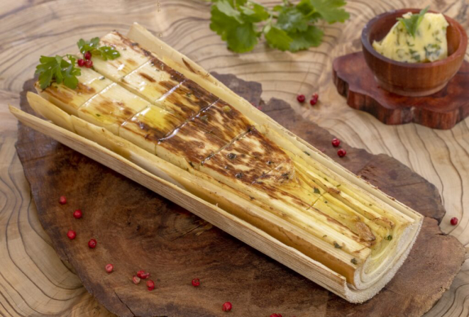 Palmito Assado na Casca, do Mavy Gastrobar, terá 30% de descontos durante o Circuito. Foto: Divulgação.