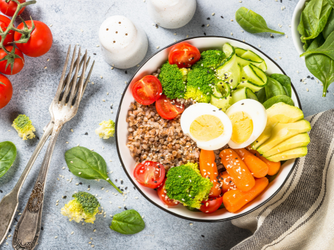 Prêmio Bom Gourmet 2025 e saúde no inverno são destaques da nova edição da Revista Bom Gourmet