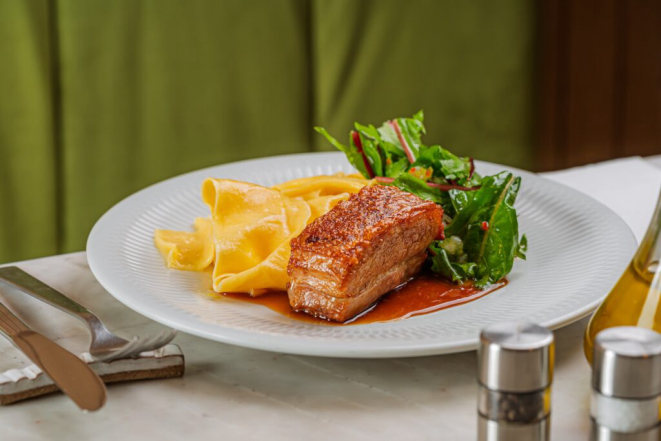 Barriga de Porco Assada, do Romeo Cucina. Foto: Priscilla Fiedler/Festival Bom Gourmet.