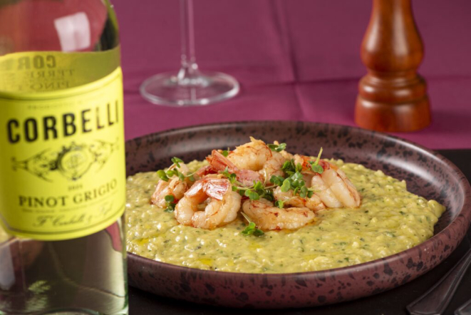 Risoto Pesto com Camarões, do La Mafia, que é um estabelecimento pet friendly. Foto: Divulgação