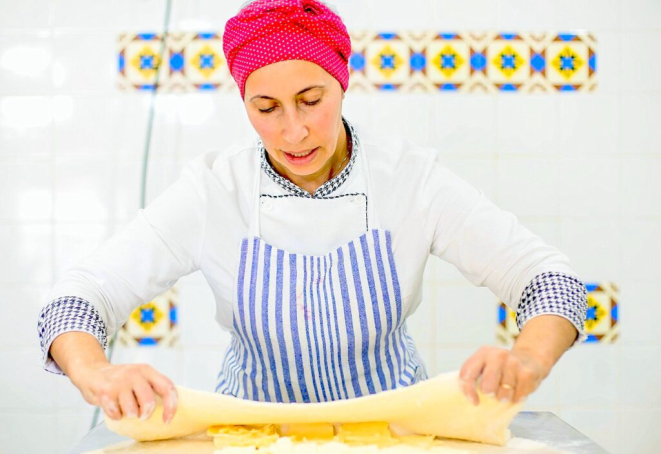 Chef Amélia Ferreira, a Amelinha da Mercearia do Português. | Foto: Divulgação