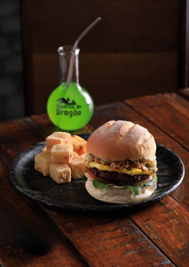 Combo O Retorno do Rei Abacaxi do Taverna do Dragão. Foto: Arquivo