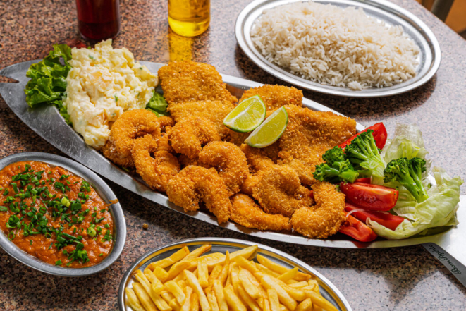 Porção de camarão a milanesa do Pote Chopp, que tem 20% de desconto no Circuito Bom Gourmet de Verão. Crédito: divulgação