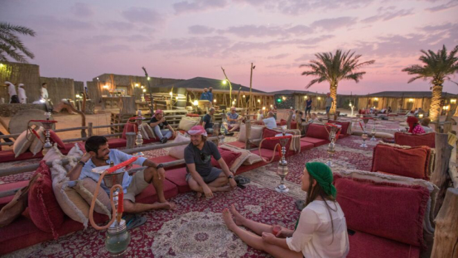 Acampamento beduíno é um convite a entrar num mundo de tradições. Crédito: Platinum Heritage/Divulgação.