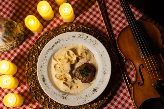 Rondelli de queijo % mignon, um dos pratos selecionados para o menu do jantar especial da quarta. <em>| </em>Foto: Farid Majid