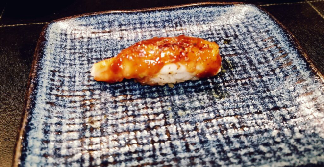 Camarão com molho tomamisso. | Foto: Anacreon de Téos