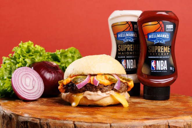 Hamburguer do Curitiba Burguer, um dos participantes da edição. Crédito: divulgação/CWBurguer