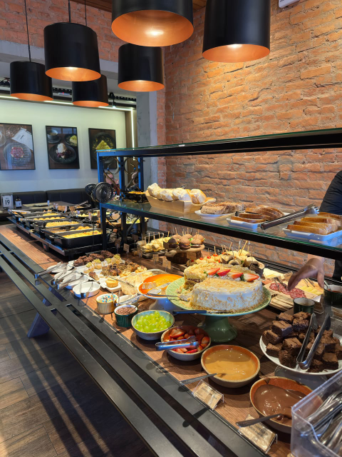 Casa Frutifique - Buffet de almoço e café colonial
