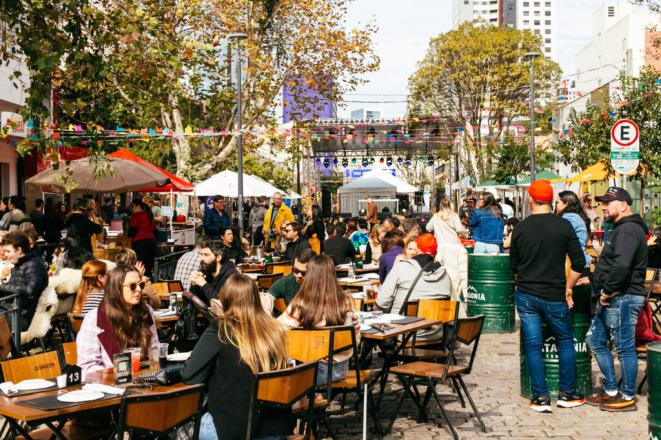 Bares e comércios da Al. Prudente e Moraes terão promoções e opçõe especiais durante a Rua da França - Prudente Cultural. Crédito: Iasmim Daher