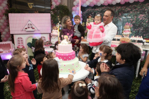 Entretendo a garotada