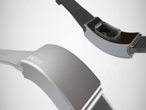 Pulseira mede nível de álcool no organismo através do suor