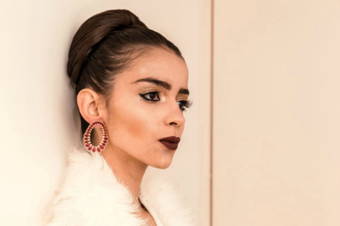 Inspiração oitentista é tendência de make para o inverno 2017