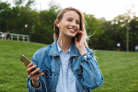 Fones de ouvido não são todos iguais e devem ter tempo diário limitado