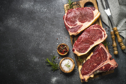 Estudo norte-americano vai na contramão e recomenda consumo atual de carne vermelha; médicos criticam