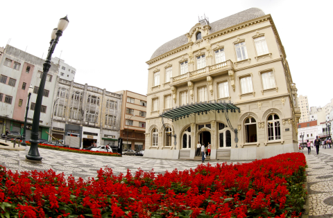 Visitas guiadas no Paço da Liberdade; inscreva-se