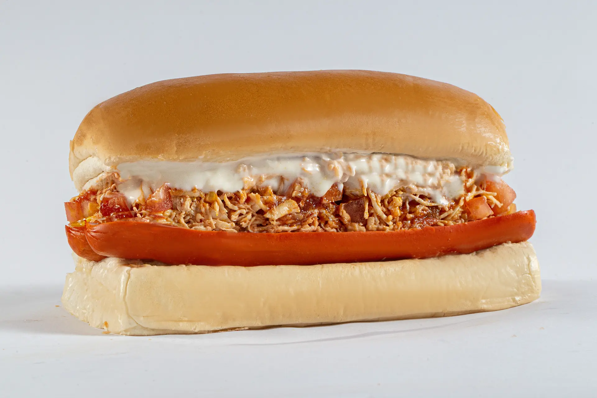 Londrina: Youtuber lança fast food de dog de frango em ação com distribuição de lanches e dinheiro