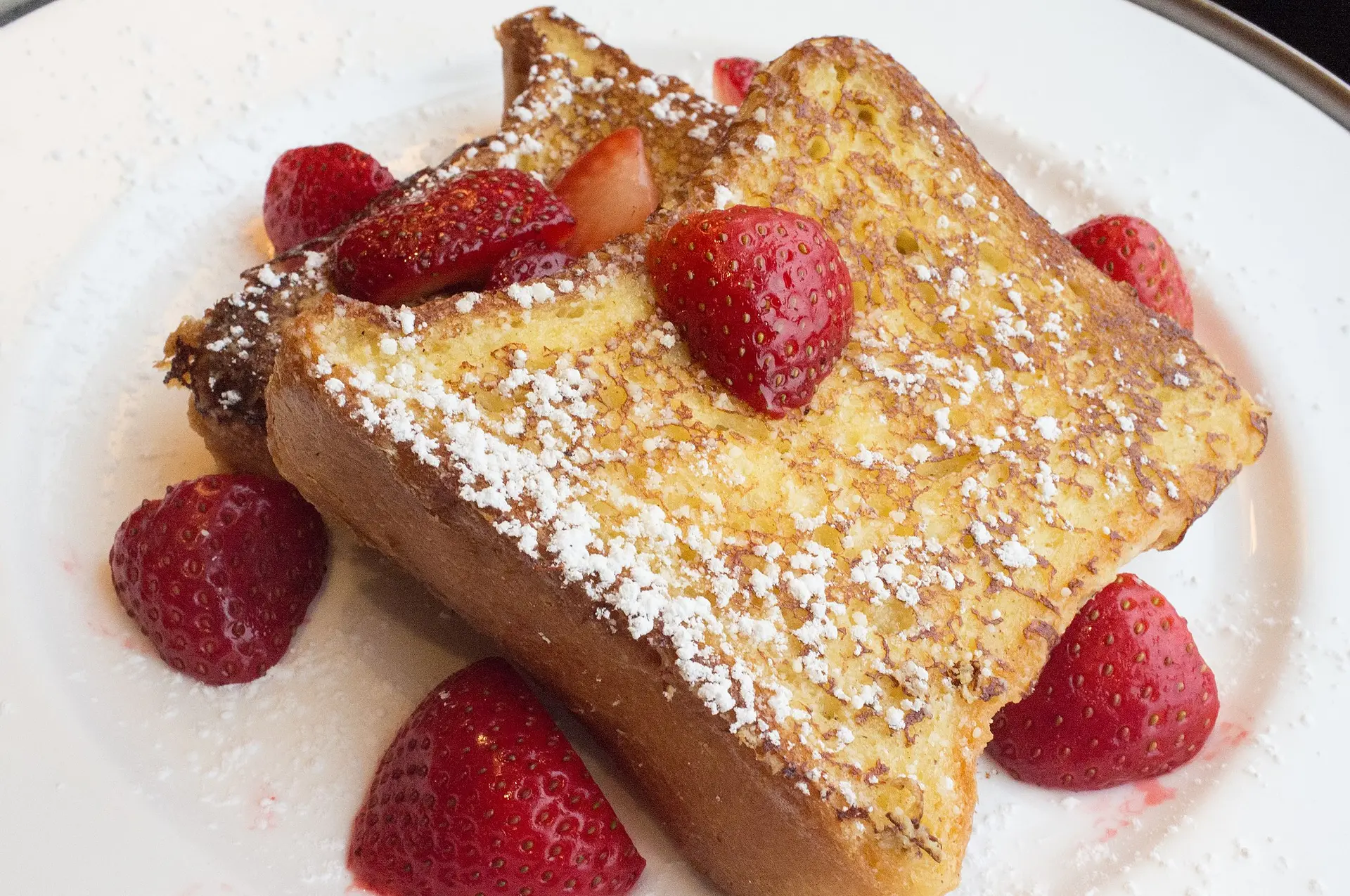 Torrija, pain perdu: confira duas receitas de rabanada e a história da sobremesa natalina