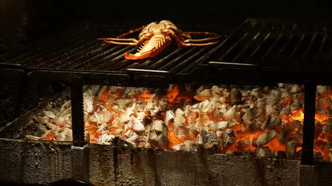 Elkano, na Espanha, e Zé Kitchen, na França