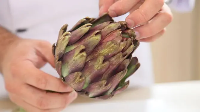 Aprenda a preparar alcachofra