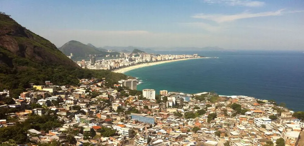 Bar da Laje: comida de boteco com vista de cair o queixo!