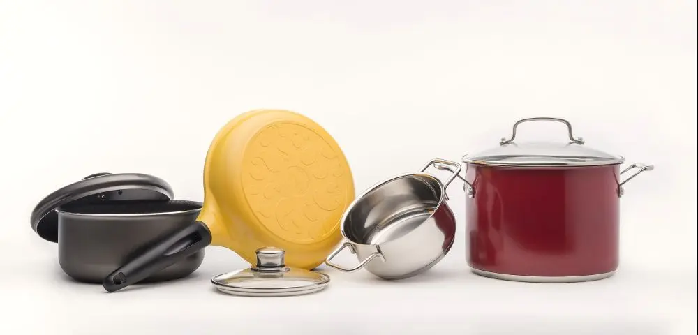 As 4 panelas que você precisa ter na cozinha