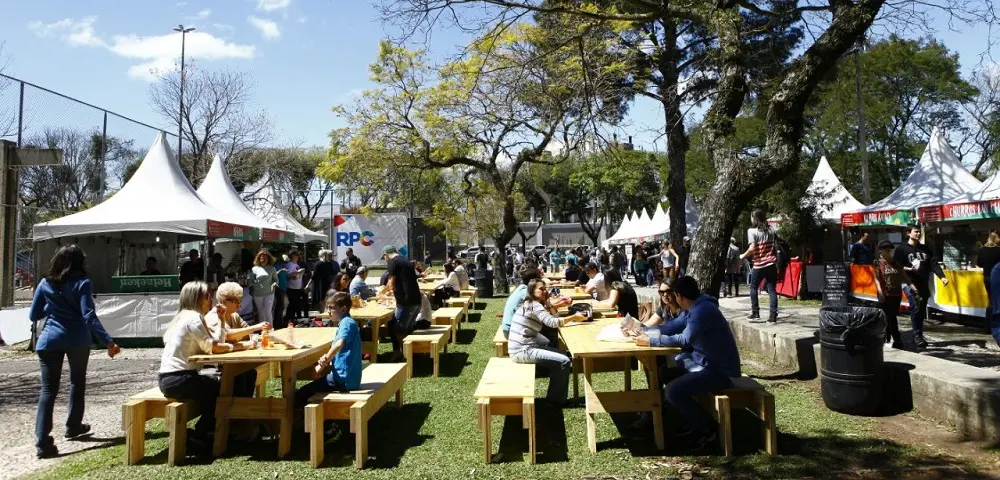 Feira Alto Juvevê continua neste domingo de sol das 11 às 19h