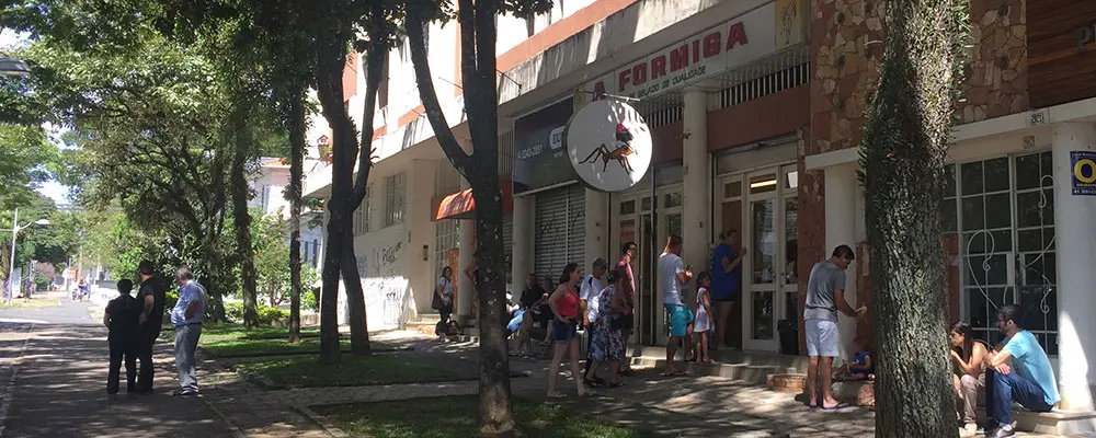 Sorveteria A Formiga existe desde 1952 e oferece 29 sabores