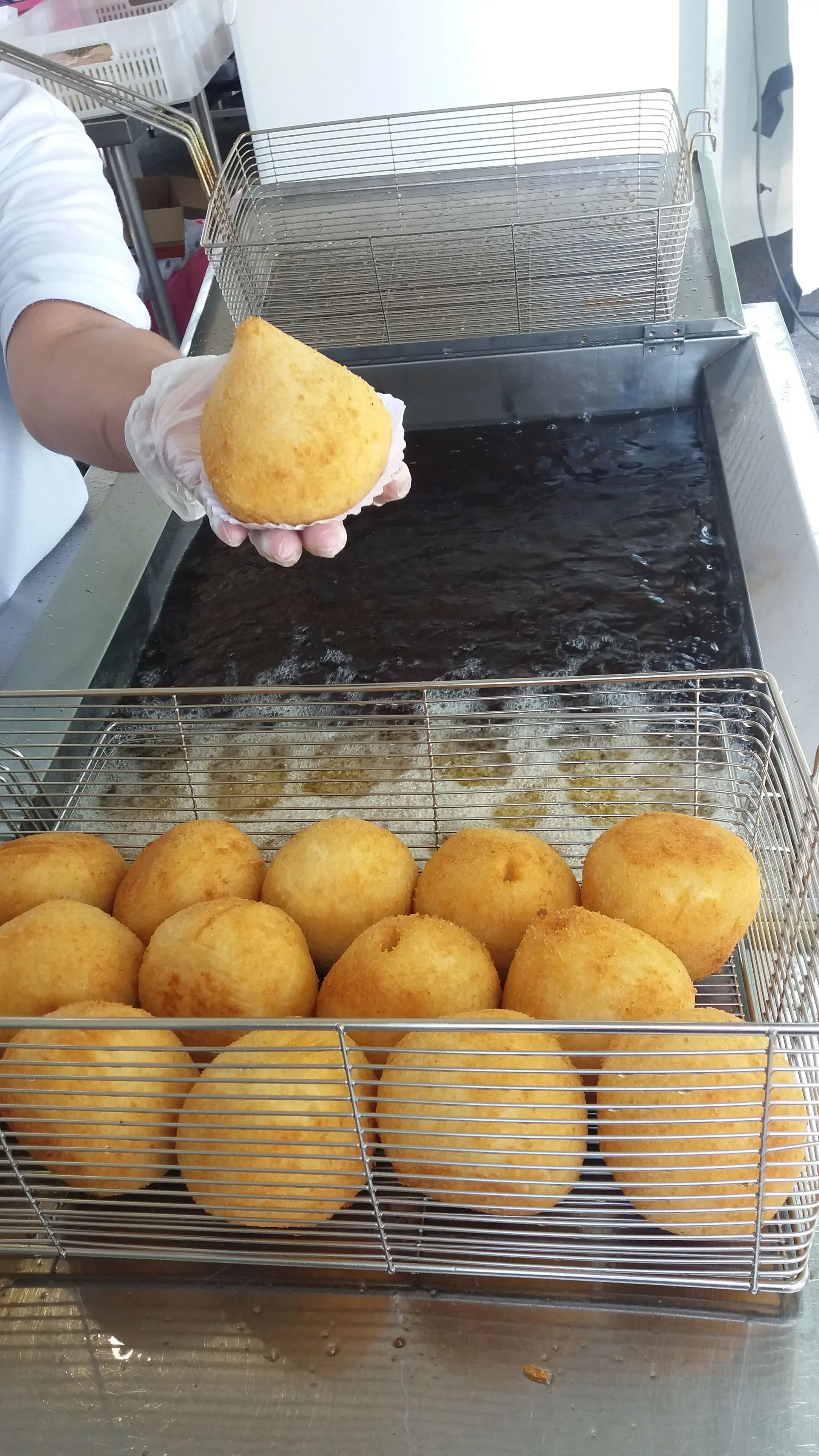 No Festival da Baixa Gastronomia reinam coxinha de catupiry e churros